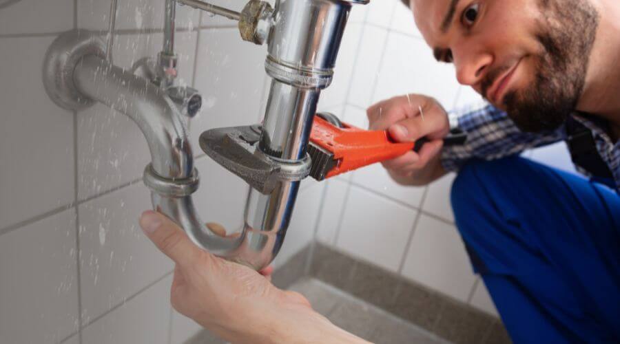 Professional same day plumber services in Pullman, MI
